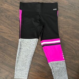 NWOT VICTORIA’S SECRET PINK Ultimate Color Block Leggings Size Medium New
